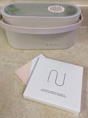MONAT Cosmetics Skincare Makeup Travel Hard Case with LED light Mirror Pink